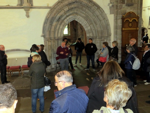 3 visite guidée de la cathédrale.JPG